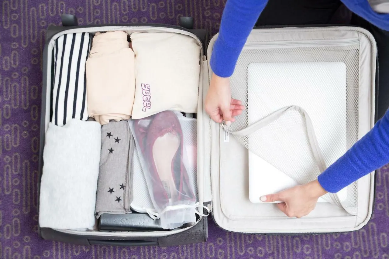 Yotelair London Heathrow Airport 3*, Hillingdon United Kingdom