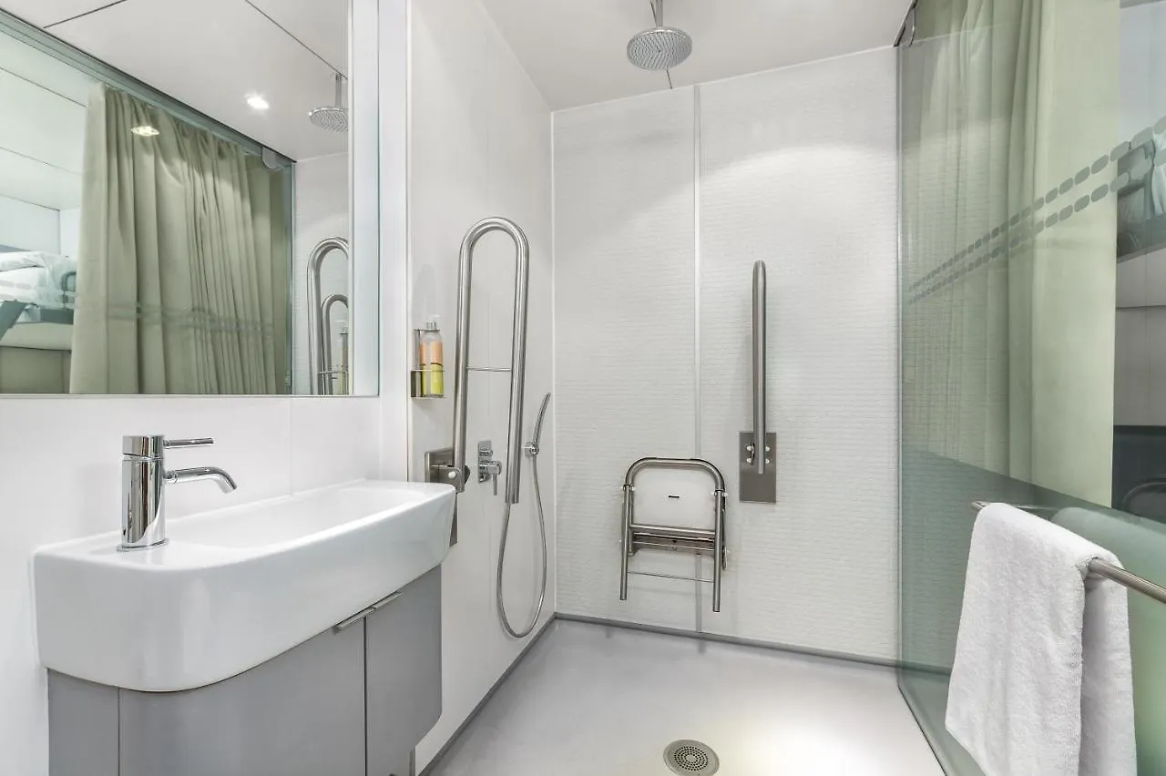 Yotelair London Heathrow Airport Hillingdon